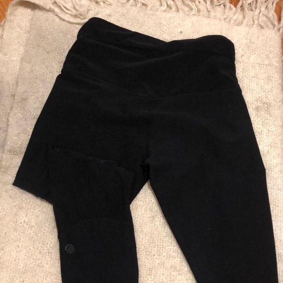 NWOT! MPG leggings - Picture 4 of 4